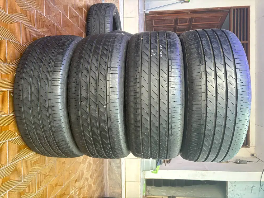 Ban Bridgestone Turanza T005 225 50 r17 4pcs