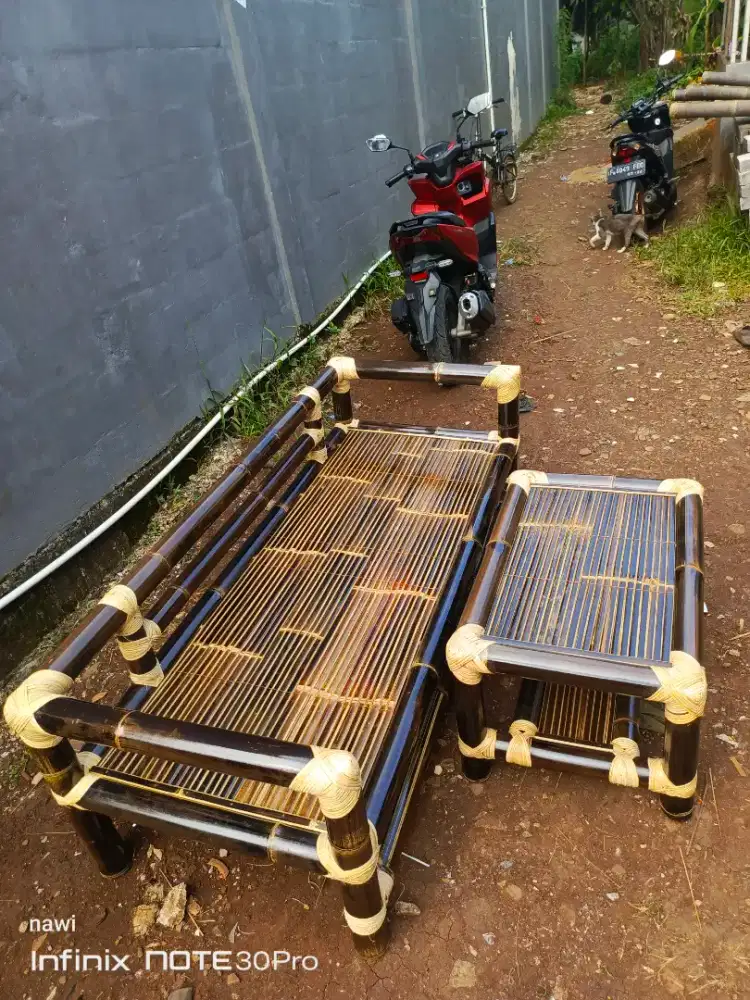 Jual bale dan kursi 1 set dr bambu hitam asli