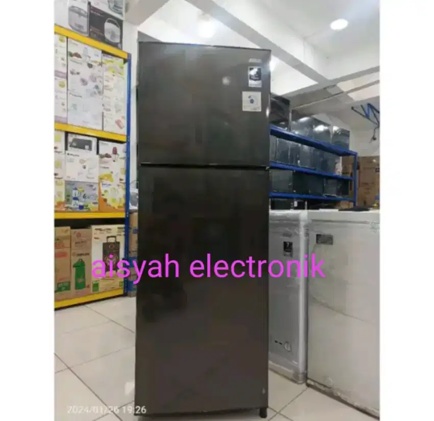 Promo kulkas 2 pintu AQUA 222 liter AQR-D270 garansi 7 tahun