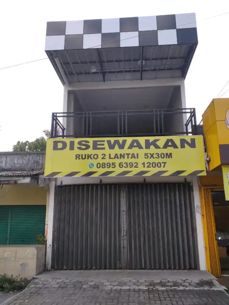 Ruko 2 lantai tepi jalan utama, jalan godean KM1