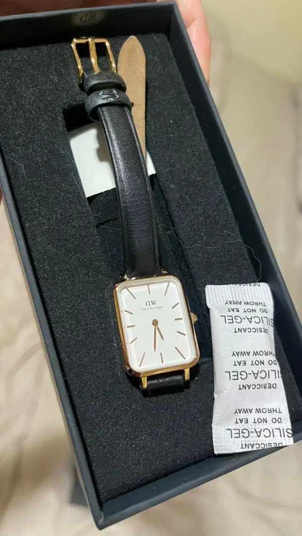 Jam Tangan DW Wanita ORIGINAL