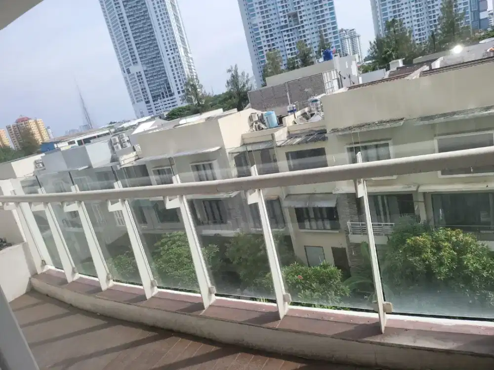 Springhill Royale Residence TerSULTAN di kemayoran jual BU