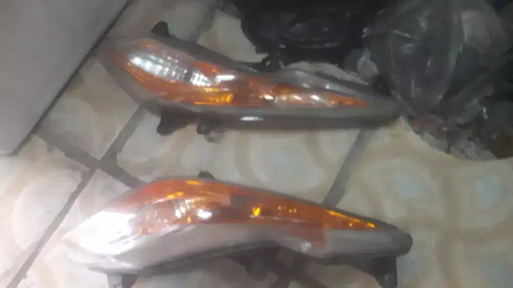 Se psg lampu sen utk sepeda/motor blade kond bgs mls asli murah sj