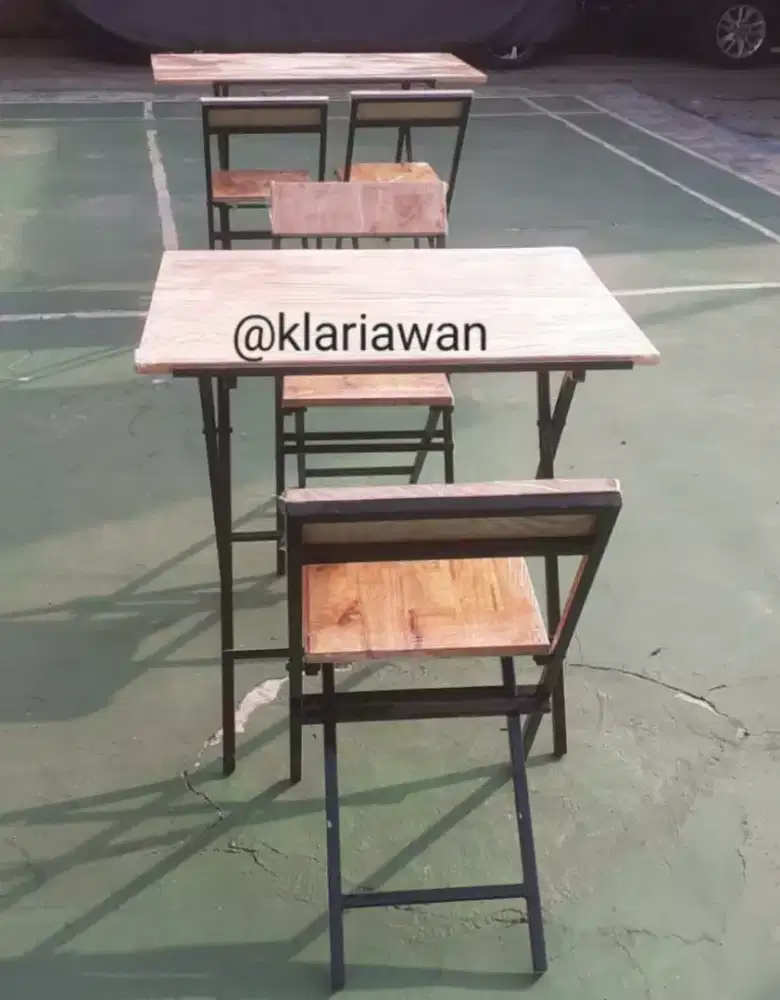 Meja lipat kayu jati belanda