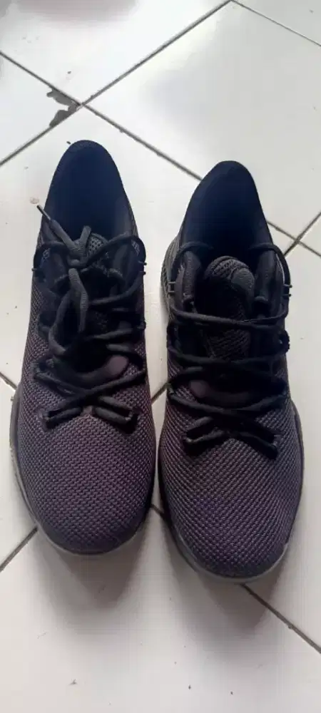 Sepatu Basket Adidas Crazy Fire size 44