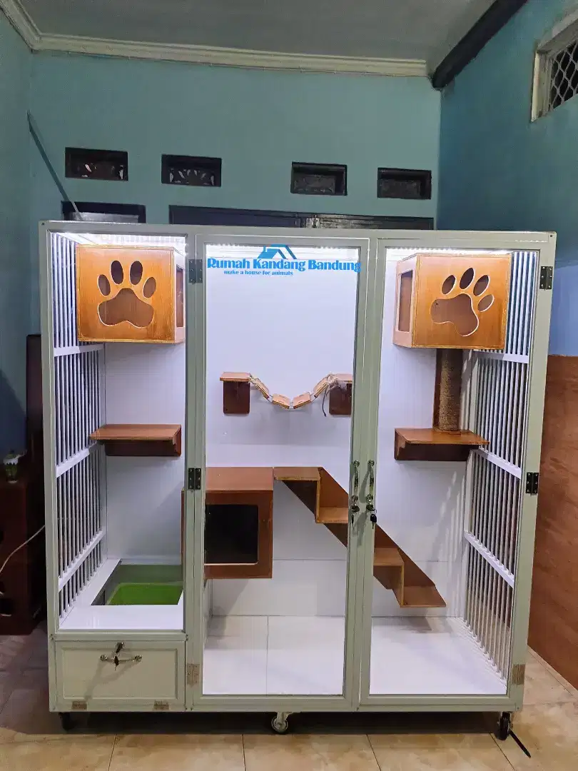 Kandang Kucing Alumunium CatRoom Playground Bandung