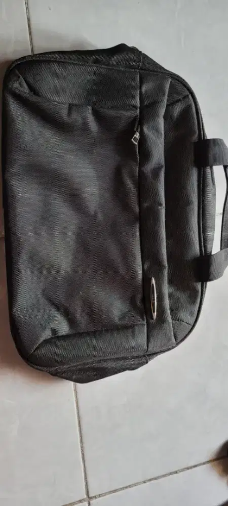 Tas Condotti bisa buat laptop