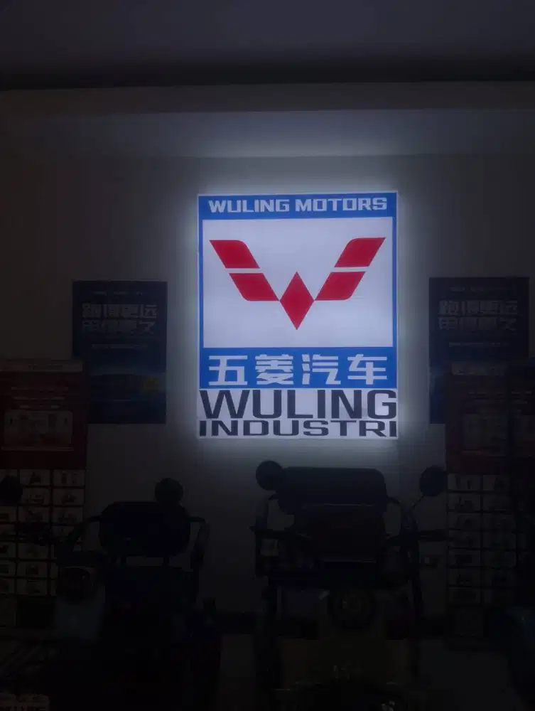 Huruf timbul//papan nama//neon box//reklame//acrylic murah