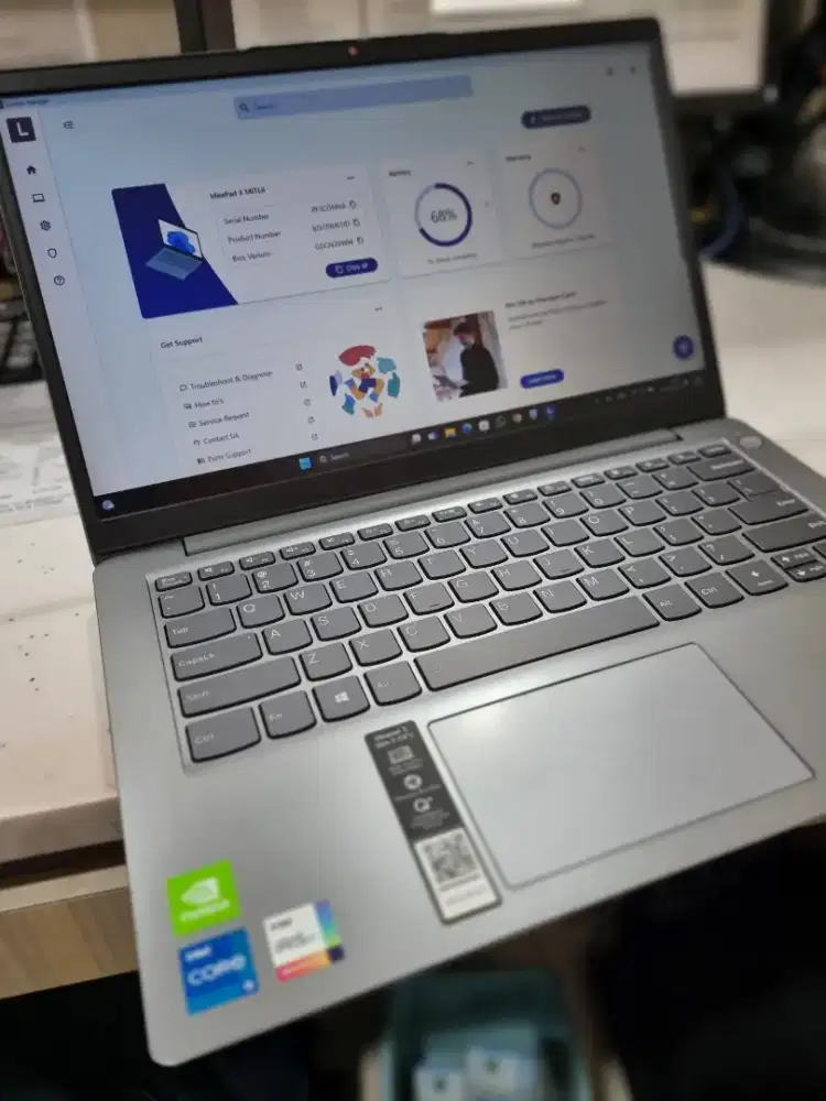 Lenovo IdeaPad 3 (14ITL6) LIKE NEW!!