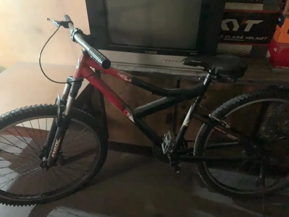 Sepeda gunung united