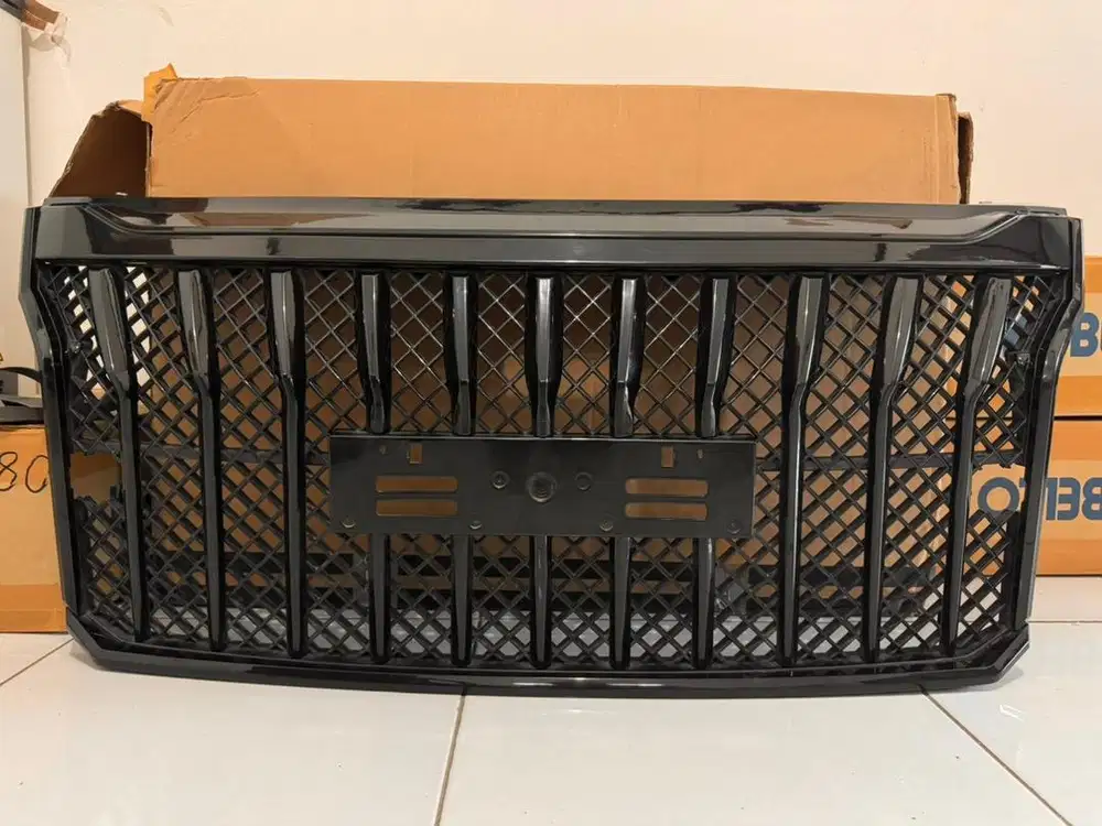 Grill bumper mitsubishi triton pajero 2020