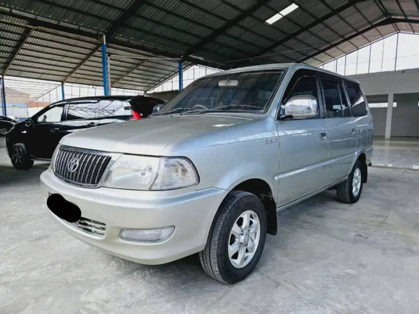 Toyota Kijang LGX Bensin Manual 2002