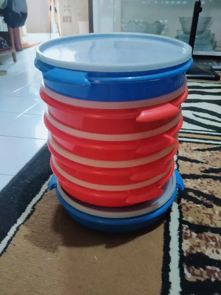 Kotak Makan besar 5 sekat