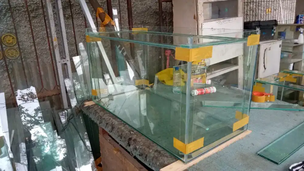 Aquarium 100x40x40cm