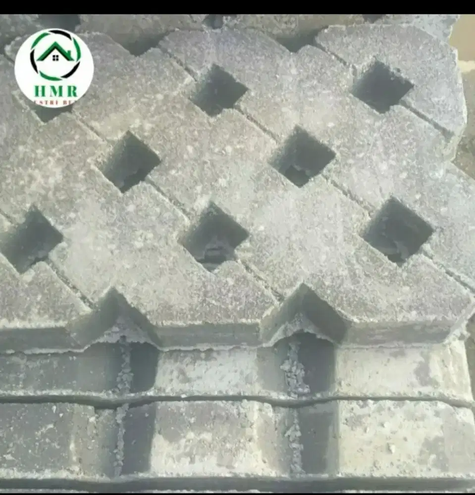 Grassblock lubang 8 tebal 8cm