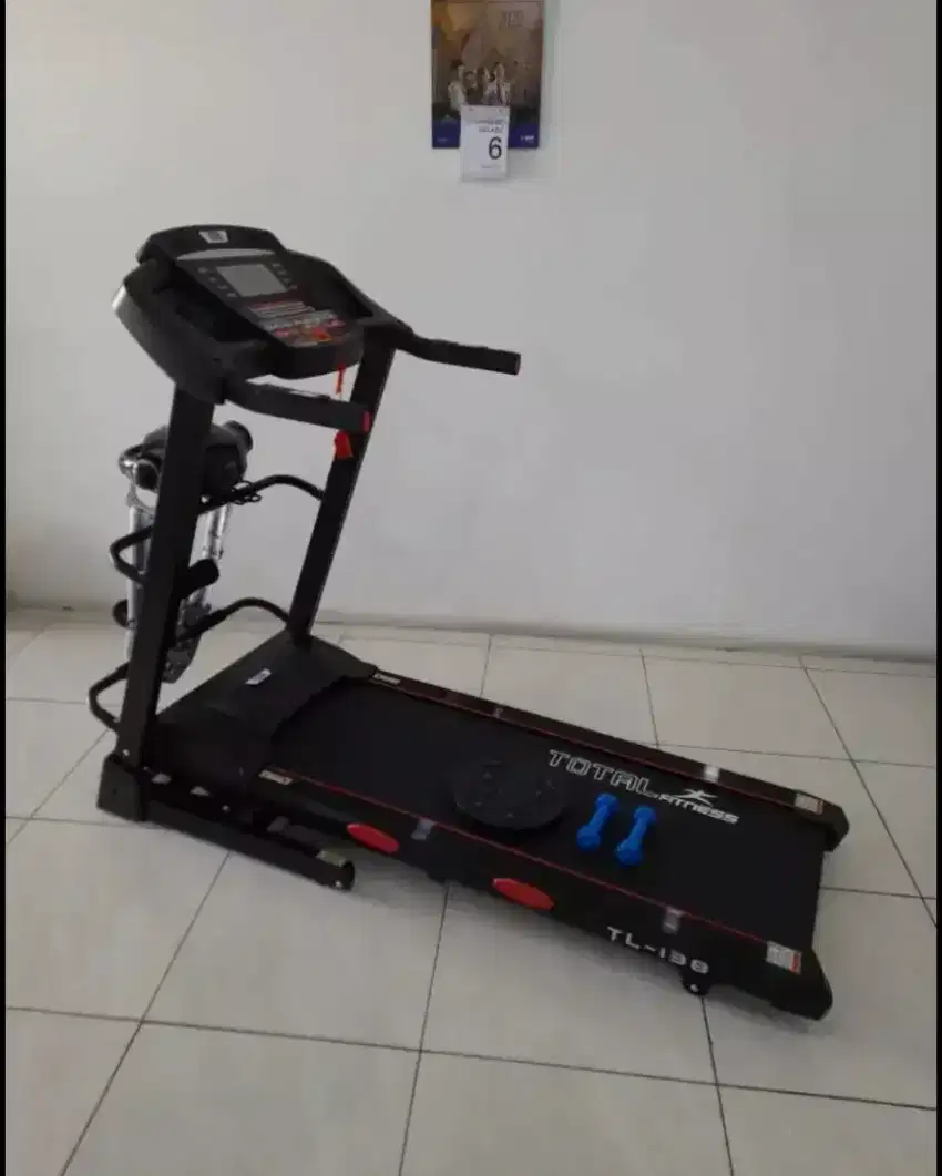 Alat fitnes treadmill elektrik TL 138