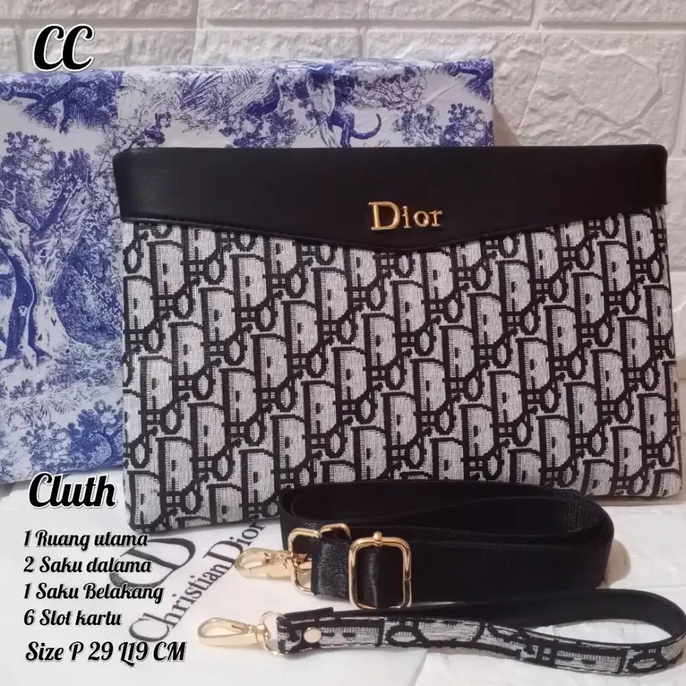 Cluth import premium