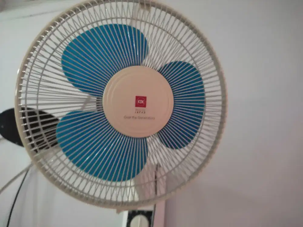Kipas Angin Dinding KDK JAPAN