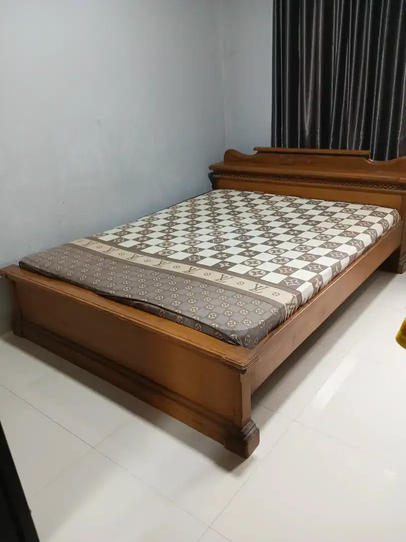 Ranjang Jati + Kasur Spring Bed 160x200