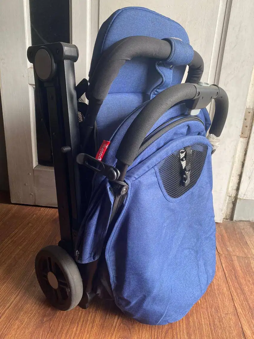 PACIFIC BABY STROLLER K8100 CABIN SIZE KERETA DORONG BAYI Warna Biru