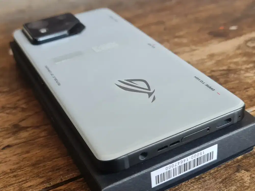 Asus ROG Phone 8 12/256 GB Batal Pakai ROG 8 Perfect Resmi Indonesia