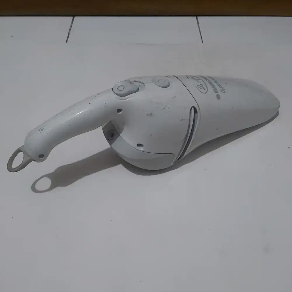 Black & Decker Dustbuster Vakum Cleaner Mobil England