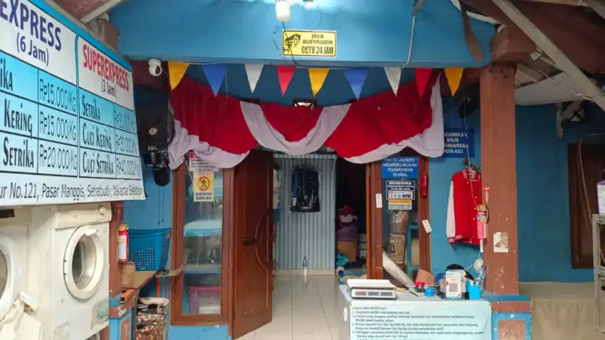 Lowongan Kerja : Crew Outlet Laundry