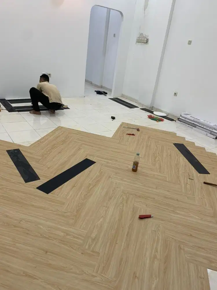 Jasa Pasang Lantai Vinyl Parket SPC dll