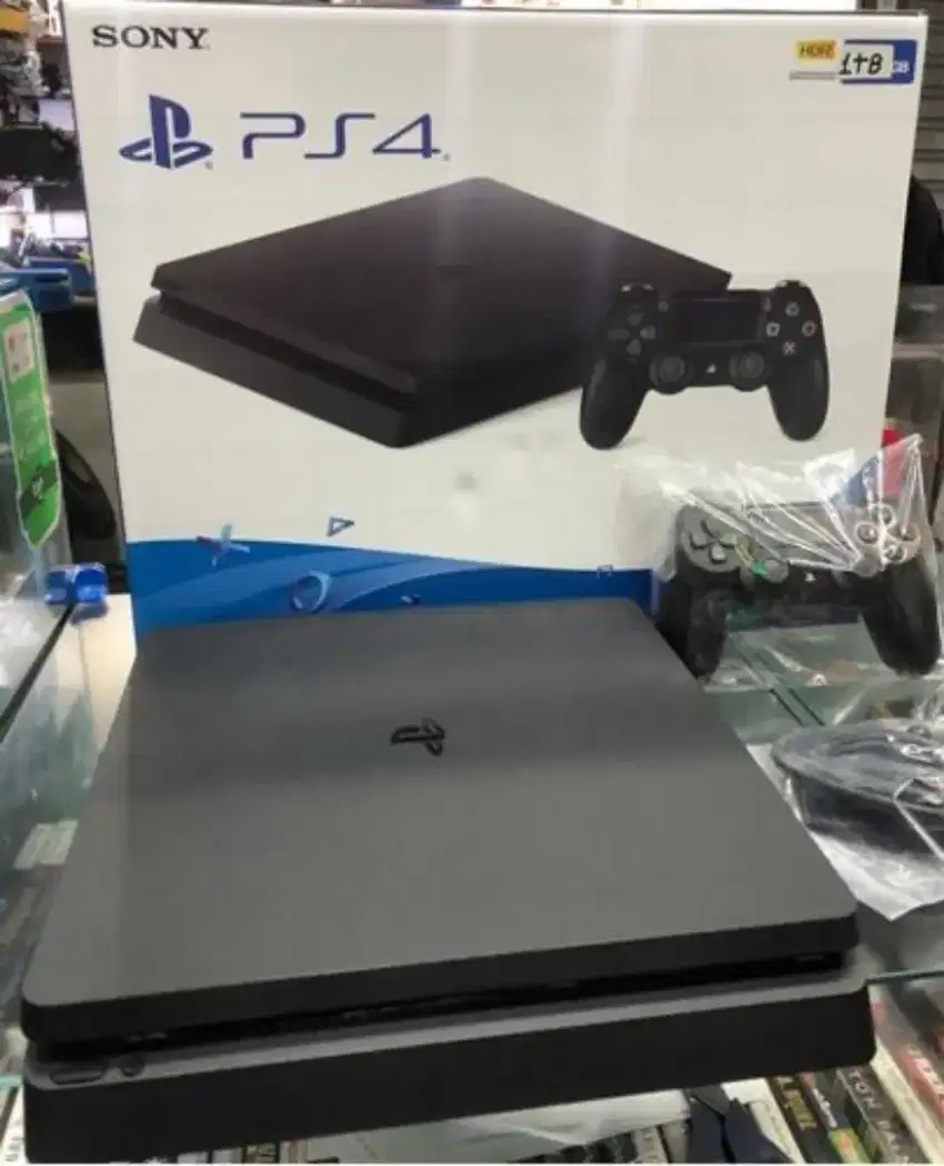 Yang mau dijual ps4 tawarin sya beli Playstation 4 cocok langsung beli