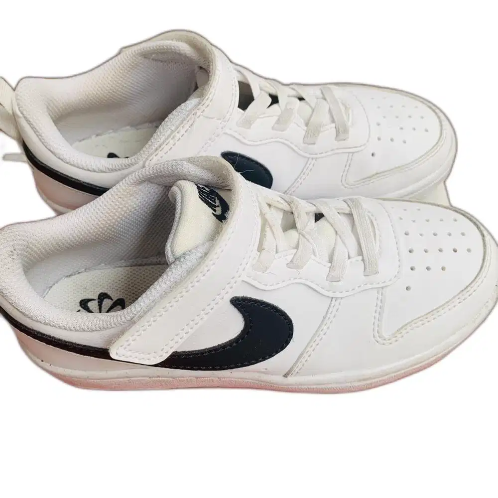 Preloved Nike Kids Original