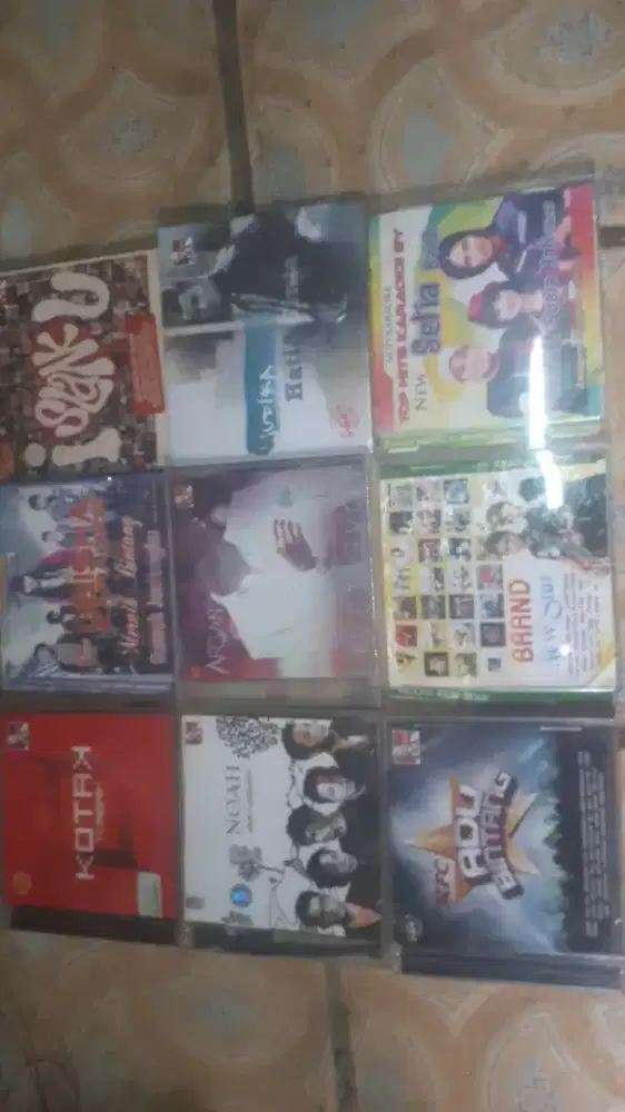 Slhkn plh slh 1 dr kaset dvd lagu2 group band kond bgs mls murah