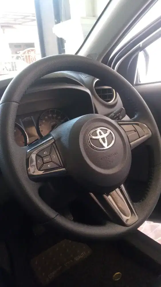 Bekleed stir mobil