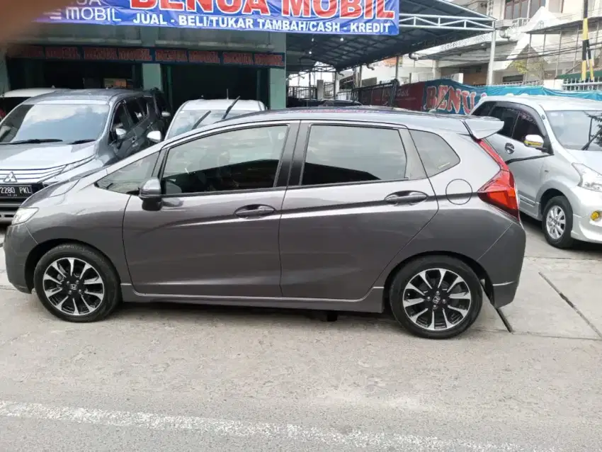 Honda Jazz RS Floating 2017 GK5 Matic