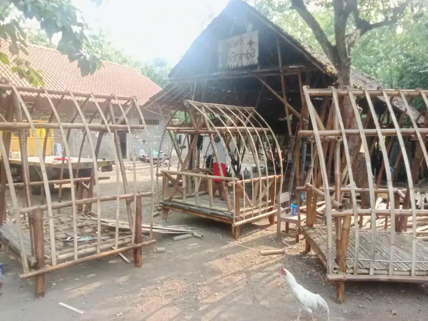 Saung Gazebo Bambu Gaya Papua Murni