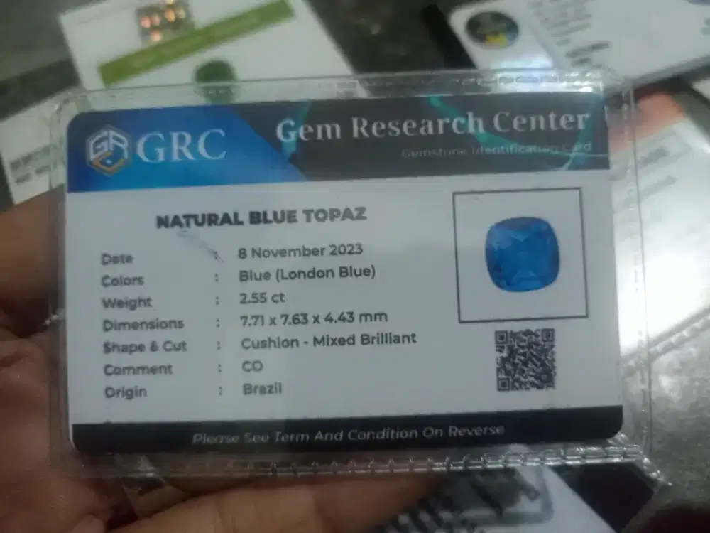 Natural Batu Permata London Blue Topaz high Class Sertifikat