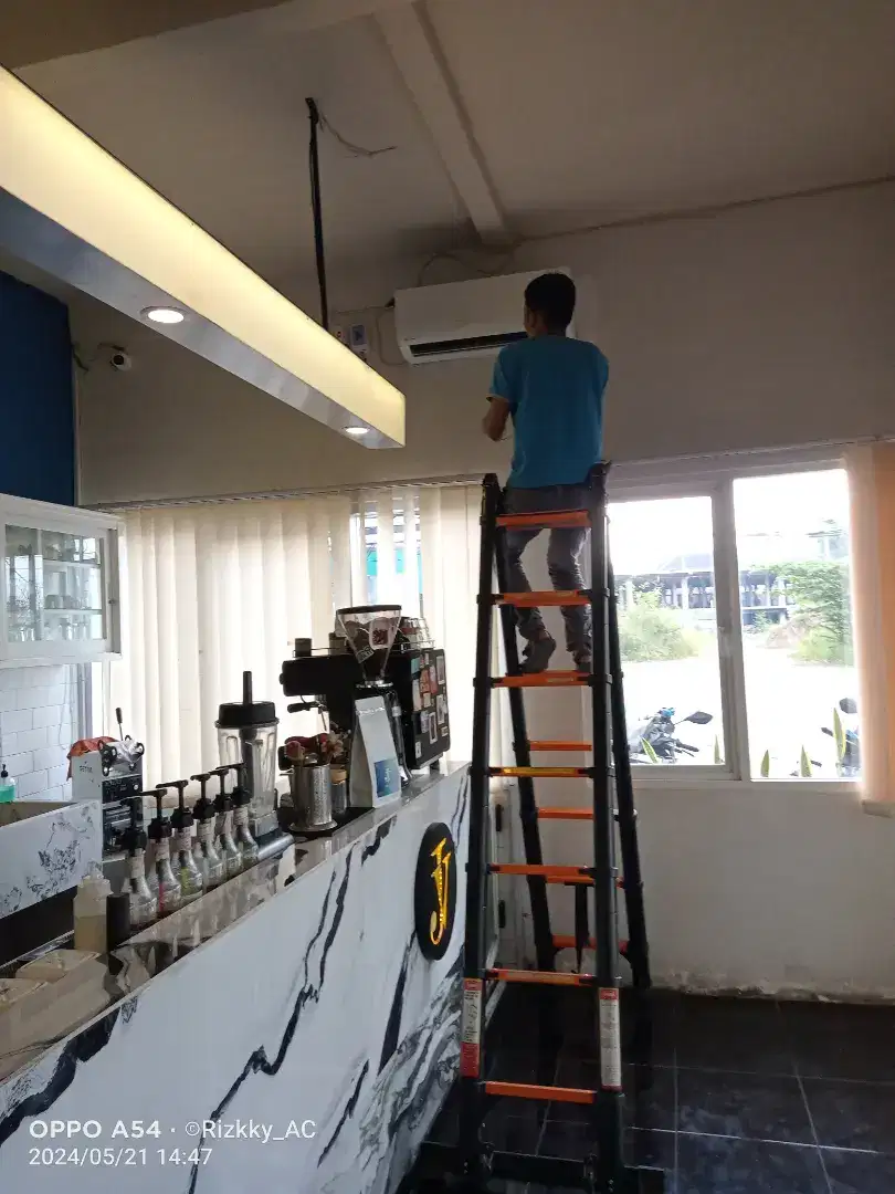 Service AC kulkas mesin cuci dll