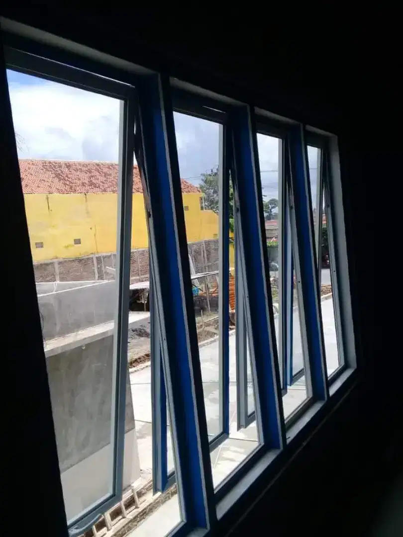 Kusen pintu jendela aluminium