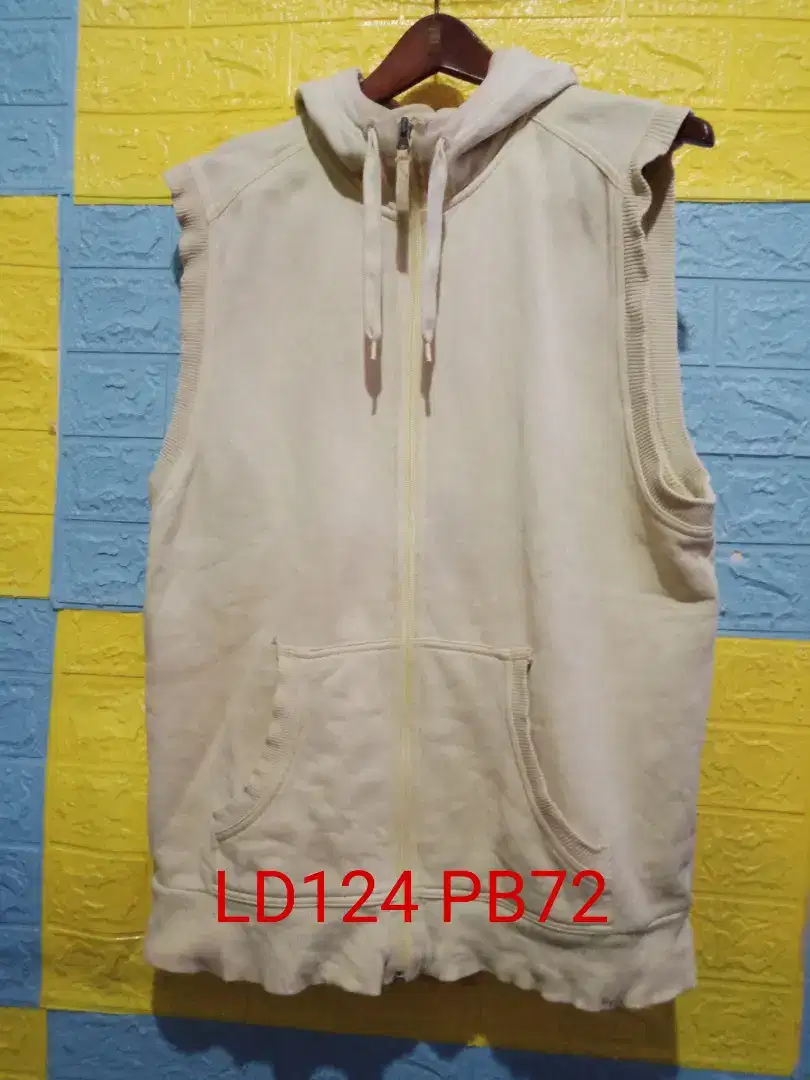 Vest Rompi Hoodie