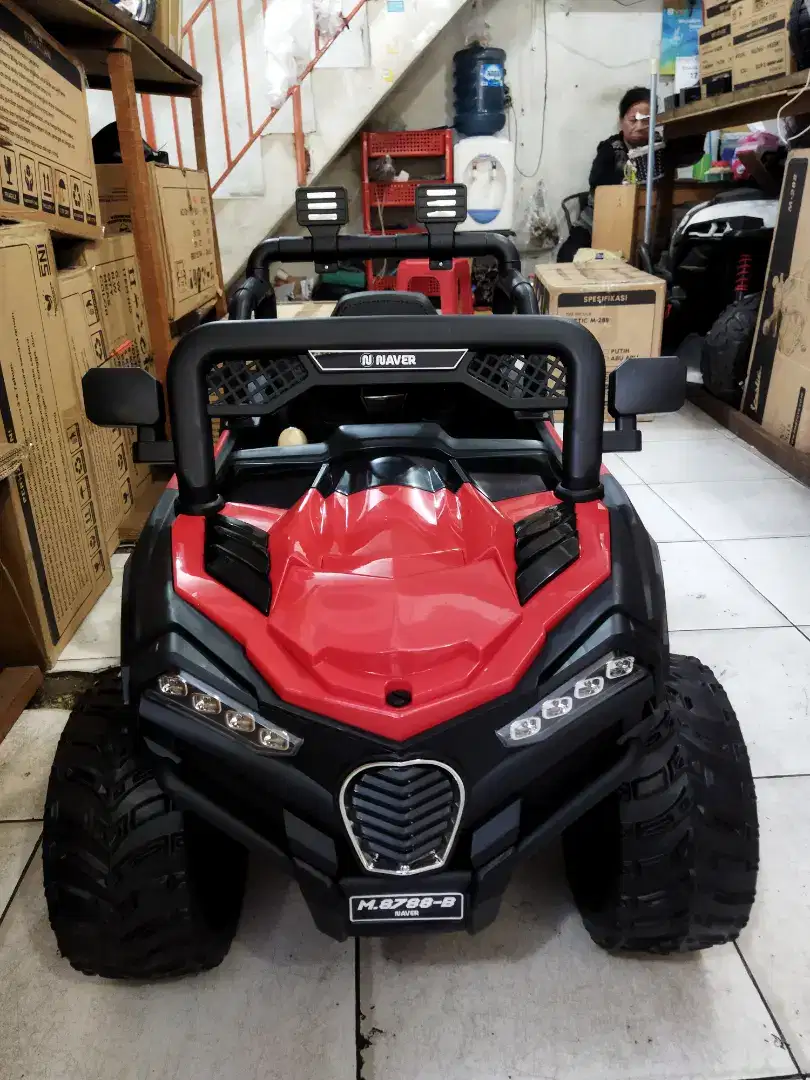 COD Mobil Aki Anak Offroad 12 Volt Ban Karet