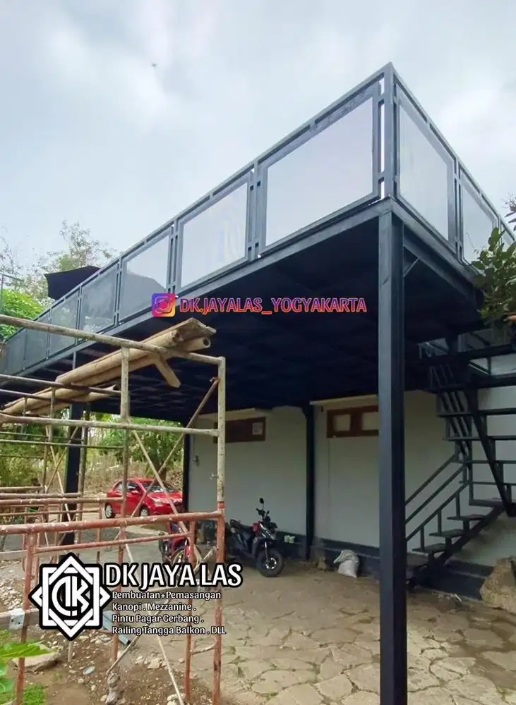 Mezzanine outdoor. Mezzanine indoor. Kanopi balkon. Kanopi catport