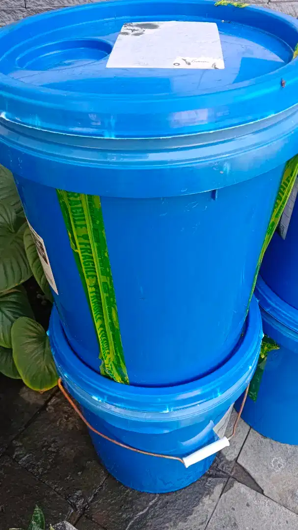 Tong ember tebal plastik 30 litter
