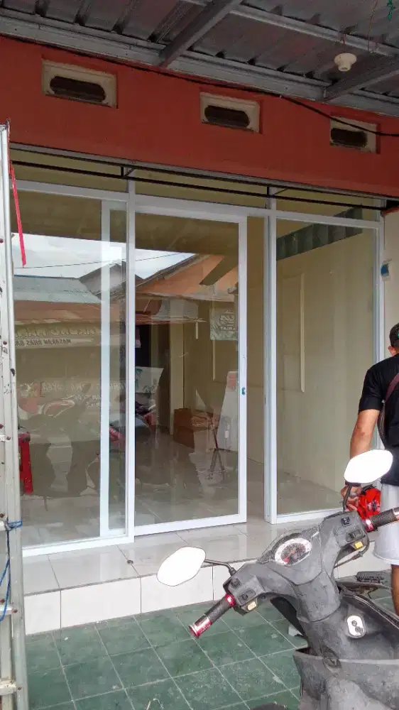 bikin partisu alamnium kaca murah