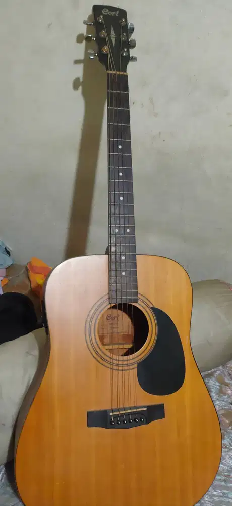 Gitar Akustik Elektrik Cort AD810E