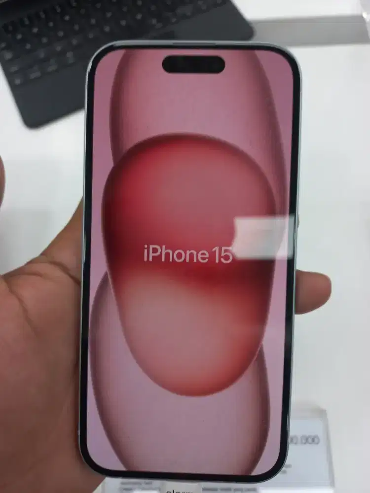 iPhone 15 Lengkap