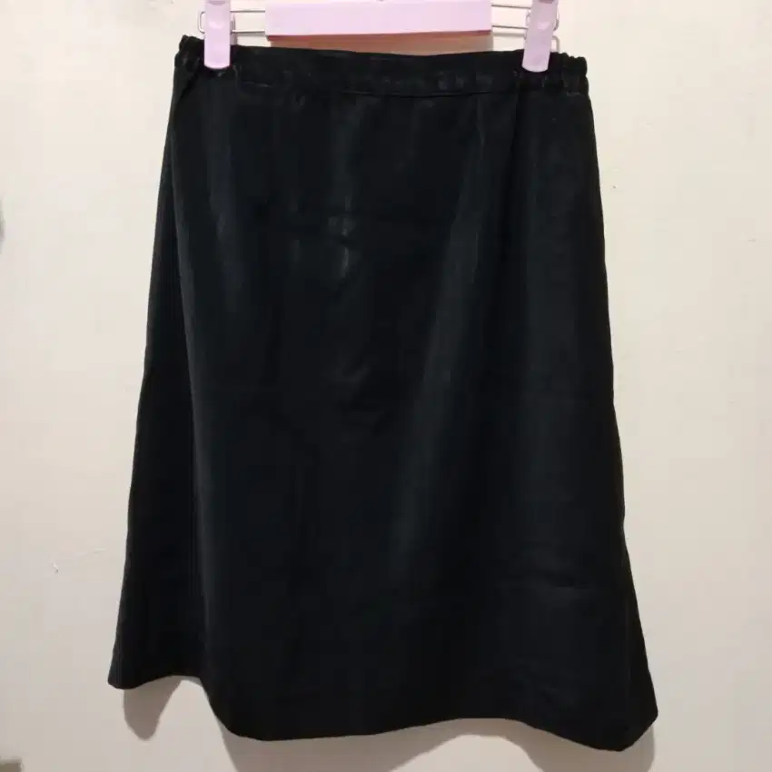 Black Skirt Rok Hitam Formal Midi