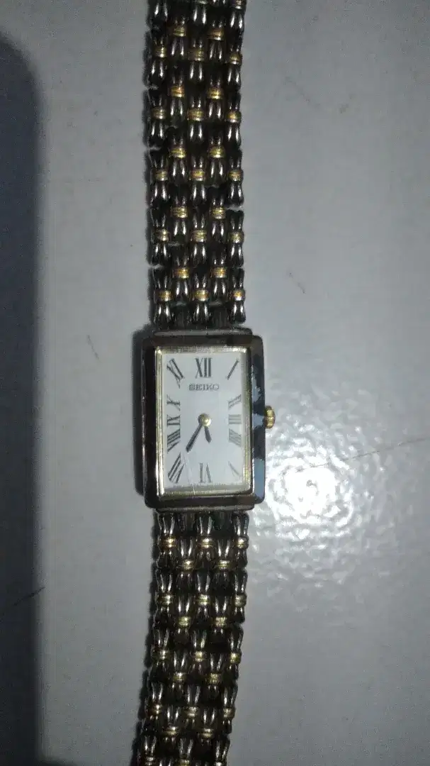 Jam Tangan Perempuan Seiko Orisinil