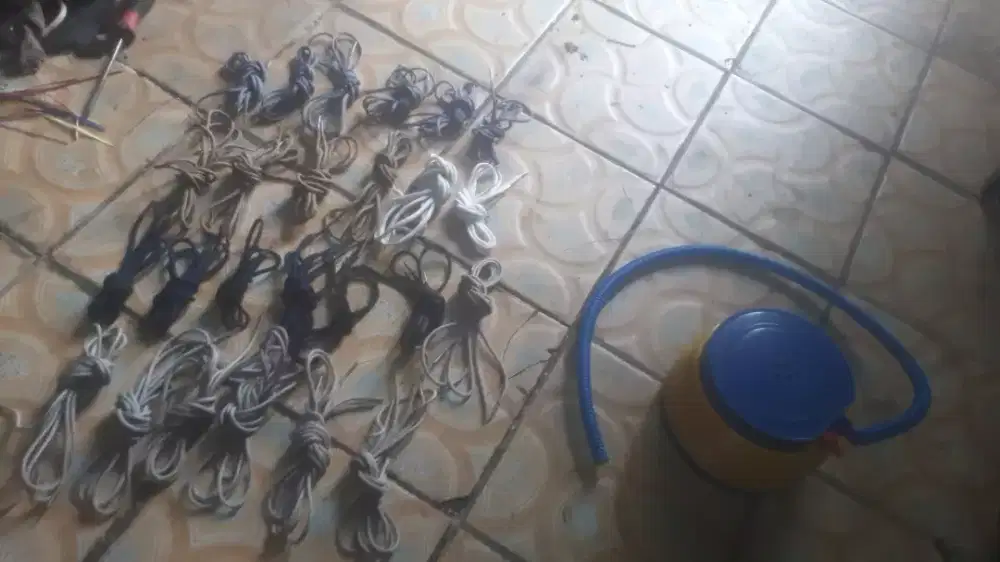 Slhkn plh slh 1 dr 49 psg tali sepatu baru atau sblh nya hrg murah sj