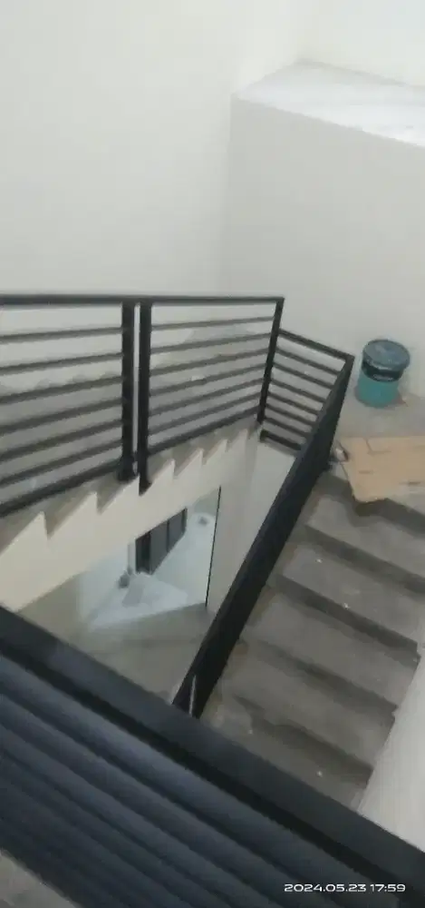 Reling tangga minimalis