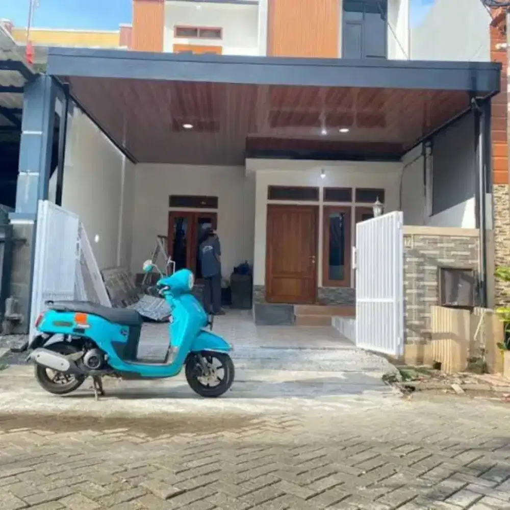 Tukang pasang bajaringan