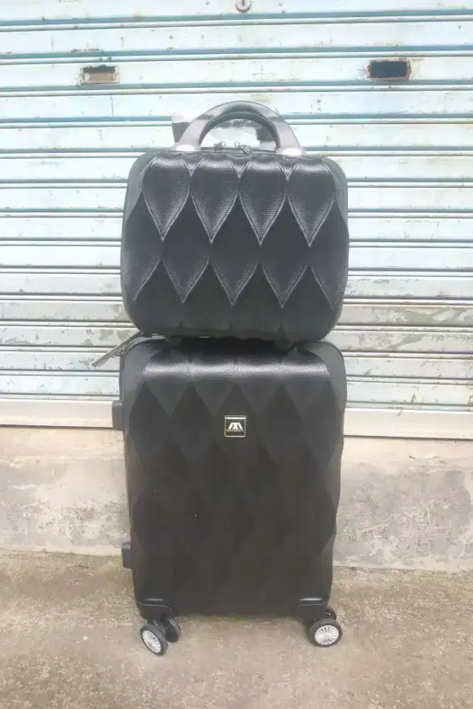 New Koper Set Fiber 20'' + Beauty Case 14